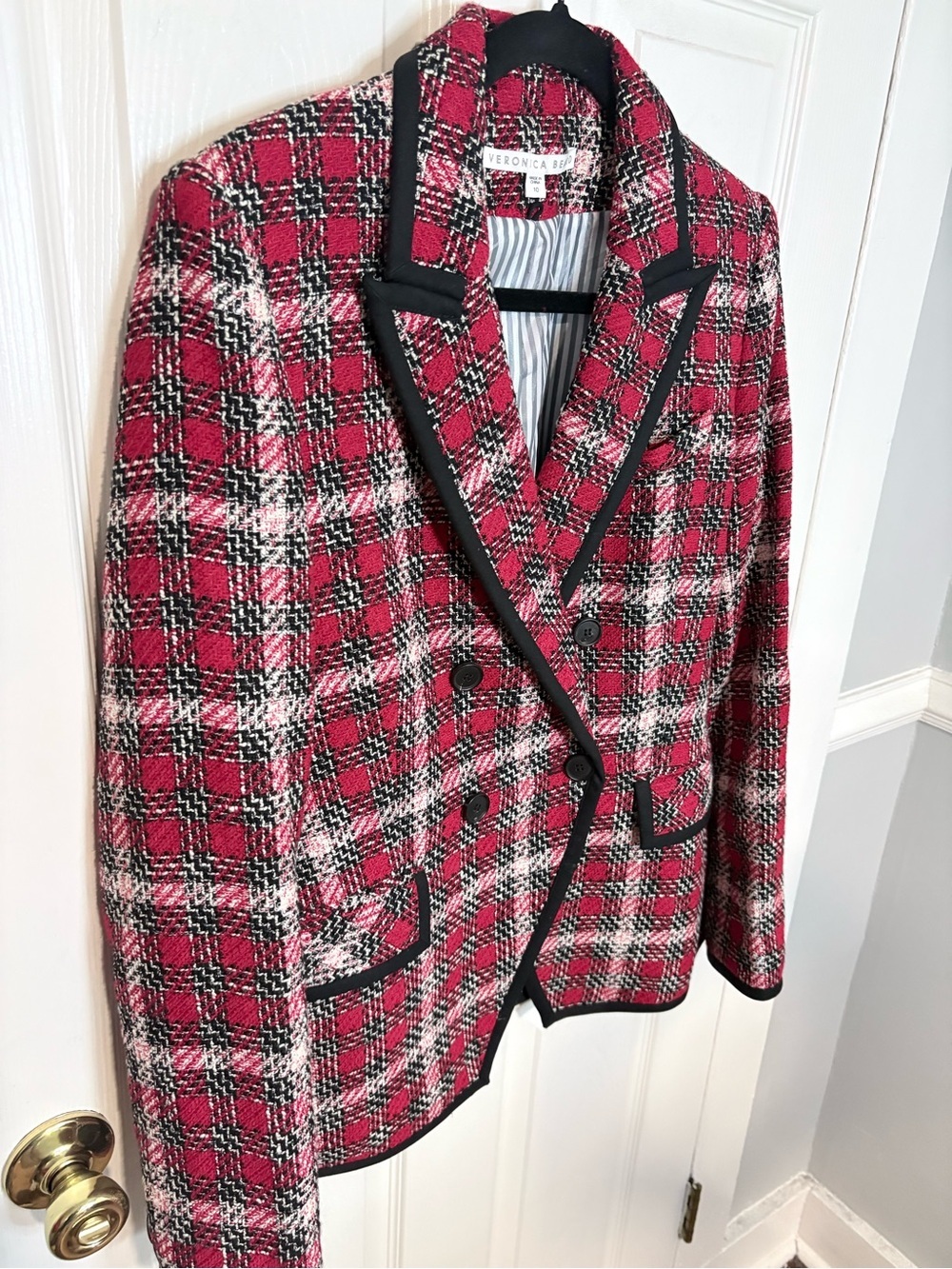 Veronica Beard | Red Plaid Tweed Double Breasted Blazer | Size 10 - Picture 4 of 12